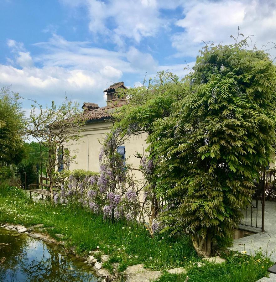 Marcarini Agriturismo Neviglie エクステリア 写真